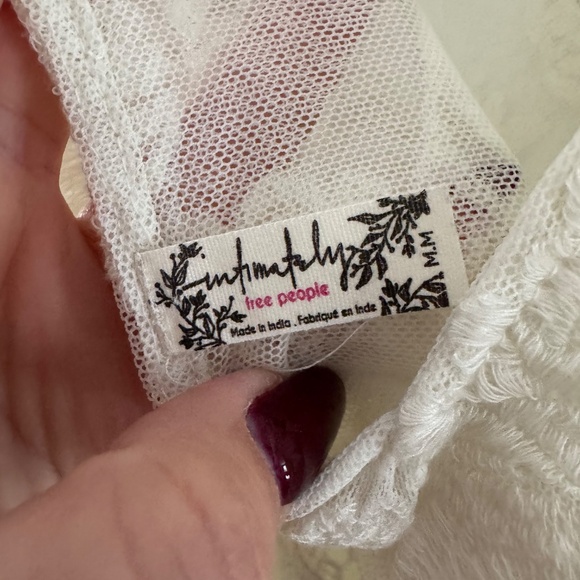 Coverup - Picture 3 of 3